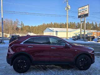 2024 Cadillac XT4 AWD Luxury in New Richmond, Quebec - 4 - w320h240px