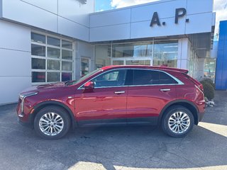 2024 Cadillac XT4 AWD Luxury in New Richmond, Quebec - 2 - w320h240px