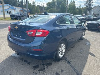 2019 Chevrolet CRUZE LT in New Richmond, Quebec - 3 - w320h240px