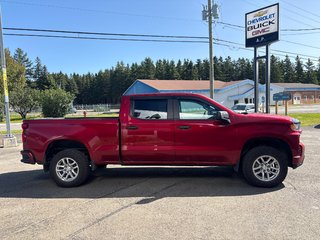 Chevrolet Silverado 1500 4WD Crew Cab Custom 2021 à New Richmond, Québec - 2 - w320h240px