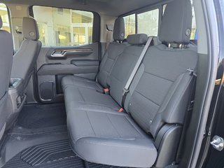 Chevrolet Silverado 1500 LT Trail Boss 2026 à New Richmond, Québec - 6 - w320h240px