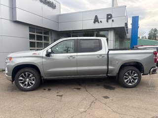 2026 Chevrolet Silverado 1500 LT in New Richmond, Quebec - 2 - w320h240px