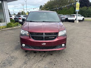2017 Dodge CARAVAN SE SXT in New Richmond, Quebec - 3 - w320h240px