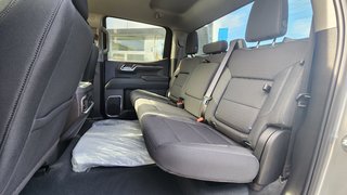 2025  K1500 SIERRA CREW CAB ELEVATION STD/BOX (3SB) ELEVATION in New Richmond, Quebec - 5 - w320h240px