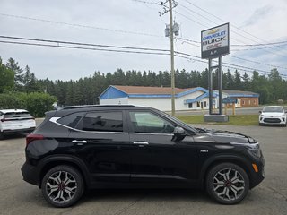 2023 Kia SELTOS SX Turbo in New Richmond, Quebec - 4 - w320h240px