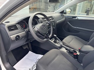 Volkswagen JETTA GL Trendline+ 2017 à New Richmond, Québec - 6 - w320h240px