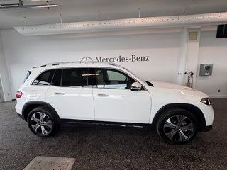 2025 Mercedes-Benz EQB 300 4matic, prix inclus rabais PLAQUÉ QC