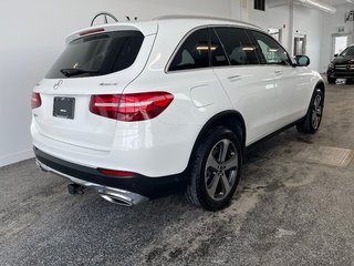 2019 Mercedes-Benz GLC 300 68000km + premium 1 & 2 !!!