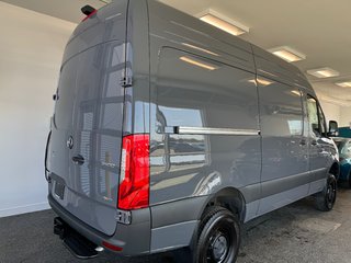 2025 Mercedes-Benz Sprinter 2500 144 Wheelbase High Roof AWD