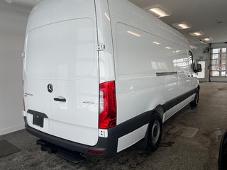 2026 Mercedes-Benz Sprinter 2500 170 Wheelbase High Roof RWD