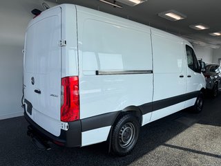 2020 Mercedes-Benz Sprinter Cargo Van V6 diesel 144