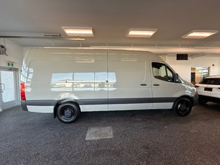 2025 Mercedes-Benz Sprinter Cargo Van 2500 High Roof I4 Diesel 170