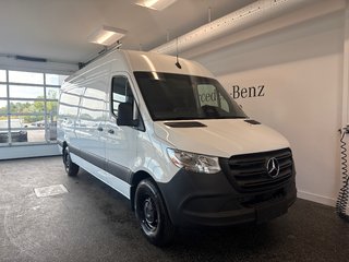 2025 Mercedes-Benz Sprinter Cargo Van 2500 high roof I4 Diesel 170