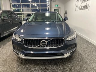 2022 Volvo V90 Cross Country V90 4x4