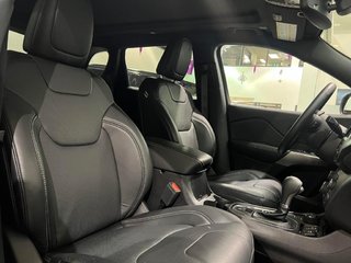 2021  CHEROKEE NORTH AWD V6 3.2 Litre Intérieur Cuir Navigation Toit Pano in Laval, Quebec - 6 - w320h240px