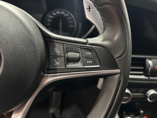 Alfa Romeo GIULIA  2019 à Montréal, Québec - 14 - w320h240px