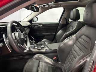Alfa Romeo GIULIA  2019 à Montréal, Québec - 11 - w320h240px