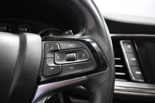 Buick Enclave  2023 à Montréal, Québec - 13 - w320h240px