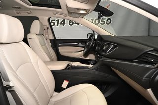 Buick Enclave  2023 à Montréal, Québec - 4 - w320h240px