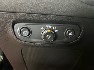 Buick ENCORE GX  2022 à Montréal, Québec - 6 - w320h240px