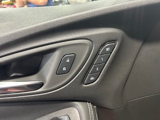 Buick ENCORE GX  2022 à Montréal, Québec - 13 - w320h240px