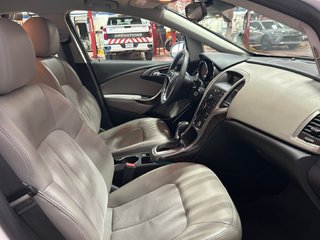 2012 Buick VERANO in Montreal, Quebec - 15 - w320h240px