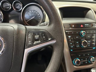 2012 Buick VERANO in Montreal, Quebec - 10 - w320h240px