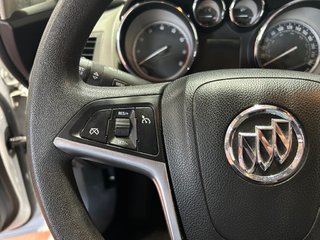 2012 Buick VERANO in Montreal, Quebec - 9 - w320h240px