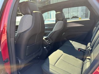 Cadillac LYRIQ  2024 à Montréal, Québec - 14 - w320h240px