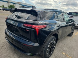 Chevrolet Blazer  2024 à Montréal, Québec - 3 - w320h240px