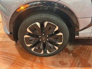 2025 Chevrolet BLAZER in Montreal, Quebec - 3 - w320h240px