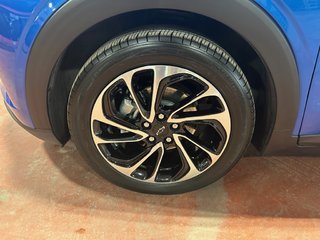 2022 Chevrolet BOLT EUV in Montreal, Quebec - 16 - w320h240px