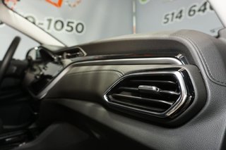 Chevrolet BOLT EUV  2023 à Montréal, Québec - 22 - w320h240px