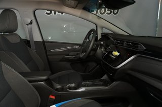 Chevrolet Bolt  2023 à Montréal, Québec - 9 - w320h240px