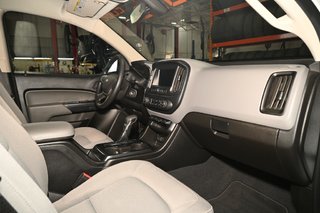 2022 Chevrolet Colorado in Montreal, Quebec - 18 - w320h240px