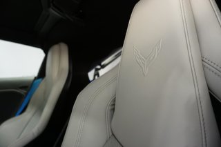 Chevrolet Corvette  2023 à Montréal, Québec - 20 - w320h240px