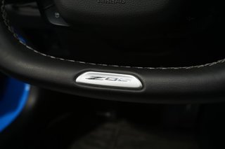 Chevrolet Corvette  2023 à Montréal, Québec - 16 - w320h240px