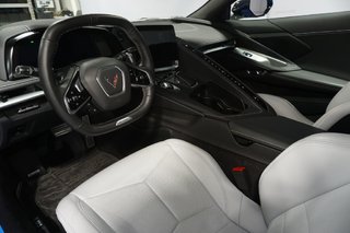 Chevrolet Corvette  2023 à Montréal, Québec - 12 - w320h240px