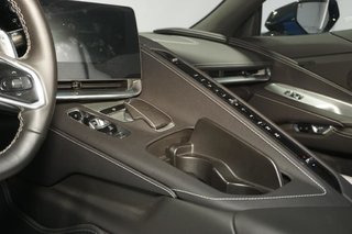 Chevrolet Corvette  2023 à Montréal, Québec - 22 - w320h240px