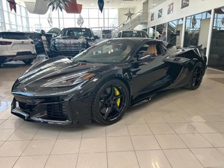 Chevrolet Corvette  2024 à Montréal, Québec - 2 - w320h240px