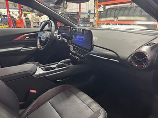 2024 Chevrolet Equinox EV in Montreal, Quebec - 17 - w320h240px