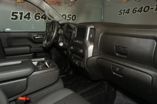 2022 Chevrolet Silverado 1500 in Montreal, Quebec - 11 - w320h240px