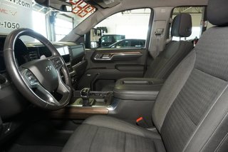 2022 Chevrolet Silverado 1500 in Montreal, Quebec - 8 - w320h240px