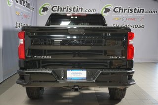 2022 Chevrolet Silverado 1500 in Montreal, Quebec - 16 - w320h240px