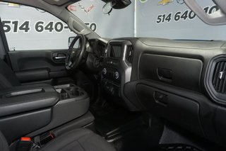 2022 Chevrolet Silverado 1500 in Montreal, Quebec - 12 - w320h240px