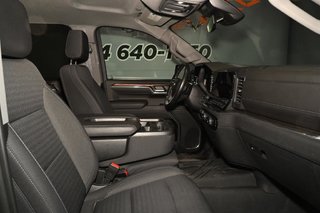2022 Chevrolet Silverado 1500 in Montreal, Quebec - 13 - w320h240px