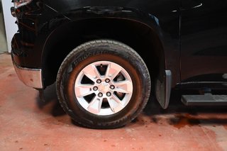 2022 Chevrolet Silverado 1500 in Montreal, Quebec - 2 - w320h240px