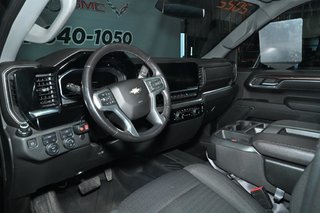 2022 Chevrolet Silverado 1500 in Montreal, Quebec - 9 - w320h240px