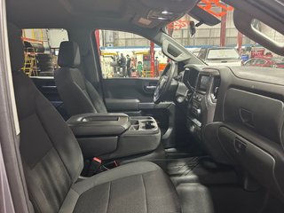 2022 Chevrolet Silverado 1500 in Montreal, Quebec - 13 - w320h240px