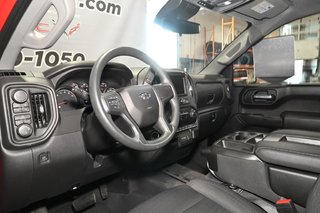 2023 Chevrolet Silverado 1500 in Montreal, Quebec - 12 - w320h240px